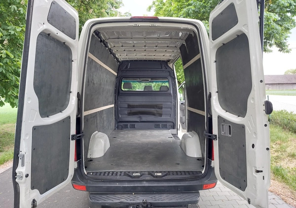 Volkswagen Crafter cena 44900 przebieg: 185106, rok produkcji 2010 z Luboń małe 137